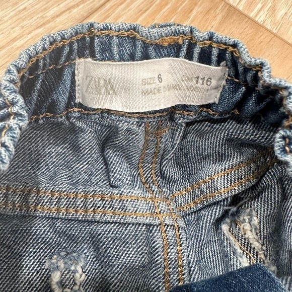 Zara girl jeans size 6 distressed - Picture 3 of 4